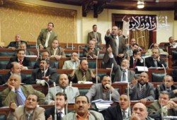 مواجهات بين نواب الإخوان والحكومة بسبب التطبيع