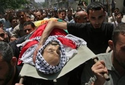 استشهاد فلسطيني وإصابة آخر في غارة على غزة