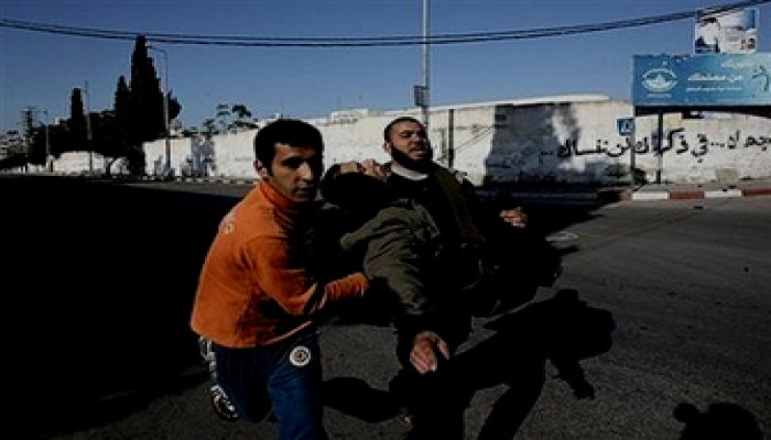 استشهاد مقاومين في غارة صهيونية وسط قطاع غزة