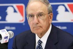 ميتشل يزور أنقرة ويصف تركيا بالشريك المهم في السلام