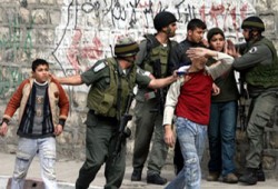 7600 طفل فلسطيني أسرى بسجون الاحتلال الصهيوني