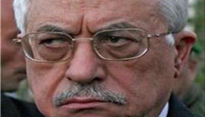 هآرتس: عباس يخشى حدوث اتفاق بين حماس والصهاينة