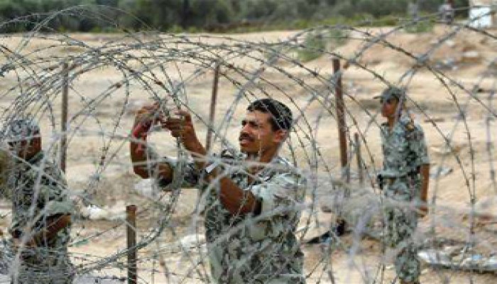 مصر تنصب كاميرات مراقبة على الحدود مع قطاع غزة