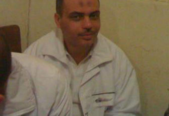 يشاركون في الحصار ويساهمون في الإعمار!