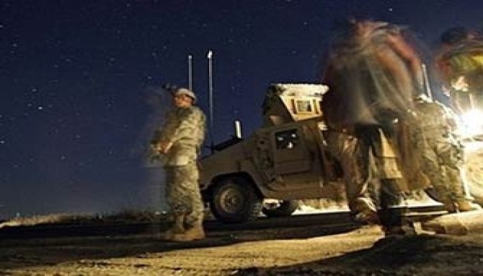 العراق: قصف دورية أمريكية واعتقالات وانتخابات