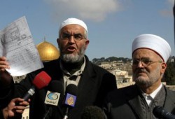 قيادات مقدسية تُحيي المقاومة وتدعو إلى الوحدة