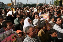 احتفالات في دمياط والإسكندرية بهزيمة الصهاينة