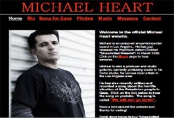 مايكل هارت يغني من أجل غزة: "لن نركع"