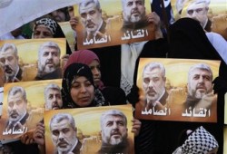 دعاية صهيونية لتشويه حماس في عيون الفلسطينيين