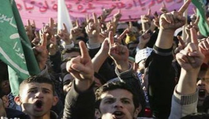 مشعل يلتقي وفدًا أردنيًّا شعبيًّا لدعم غزة