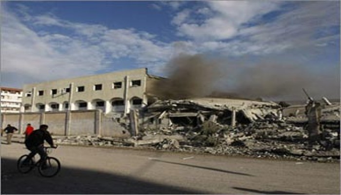 الصهاينة يستخدمون أسلحةً محرمةً دوليًّا في قصف غزة