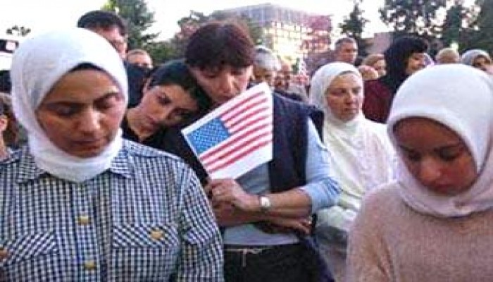 صحفي أمريكي متعصب: الإسلام يمثل تهديدًا داخليًّا لأمننا