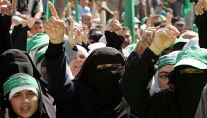 نساء حماس.. الجيش الخفي في مسيرة الـ21 عامًا