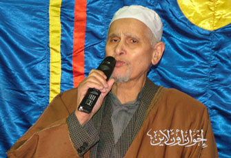 المرشد العام يطمئن على صحة د. العسال