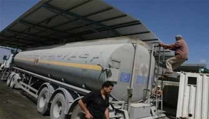 إعادة تشغيل محطة الكهرباء بعد ضخ السولار لغزة