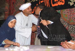 القاضي يجري قرعة الحج ويكرم حفظة القرآن بقوص