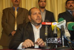 الحية في حوار شامل عن فرص نجاح الحوار الفلسطيني