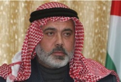 هنية يطالب العالم العربي بكسر حصار غزة