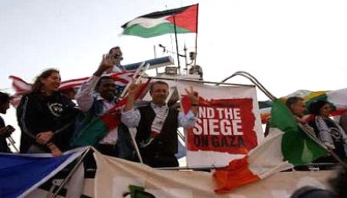 وصول سفينة الأمل لكسر الحصار إلى ميناء غزة