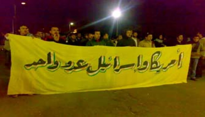 بيريز.. ومحاولة اصطياد العرب