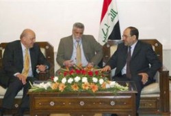 انفجاران مع زيارة نائب وزيرة الخارجية الأمريكية للعراق