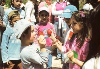 العيد الفلسطيني.. فرحة رغم الحصار