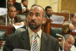 نائب القوصية ينجح في الصلح بين "الغولة" و"الليفة"