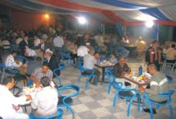 عزوف الأحزاب عن حفلات الإفطار.. إفلاس سياسي