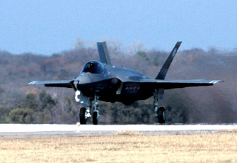 الصهاينة امتلكوا "إف- 35".. دقت طبول الحرب