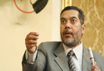 الشورة يحذر من كارثة تهدد 300000 مهاجر مصري بإيطاليا