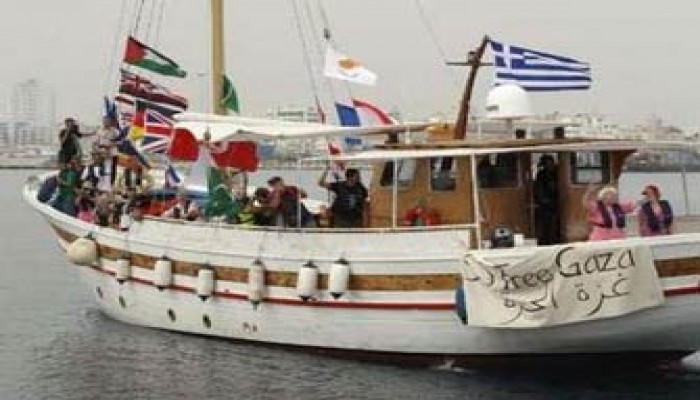 سفن التضامن تكسر حصار غزة وهنية يطالب بفتح معبر رفح