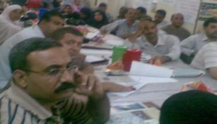 150 معلمًا ومعلمةً في دورات الكادر بمقرات عليوة