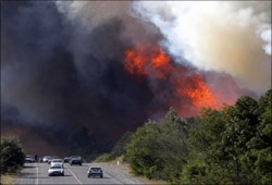 القوات الروسية تقصف قاعدةً عسكرية جورجية وتغرق سفينةً حربية