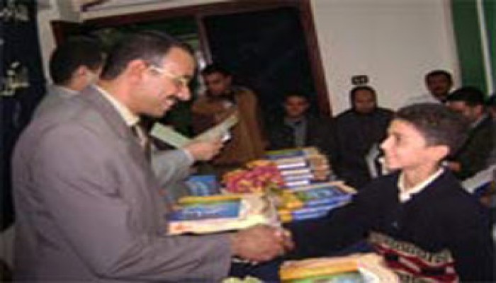 عبد الفتاح حسن يكرم 320 متفوقًا بشبين القناطر