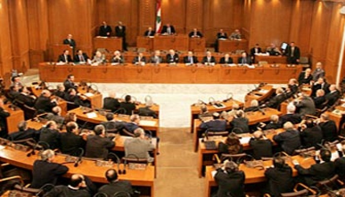 لبنان.. تجدد الخلافات حول سلاح حزب الله