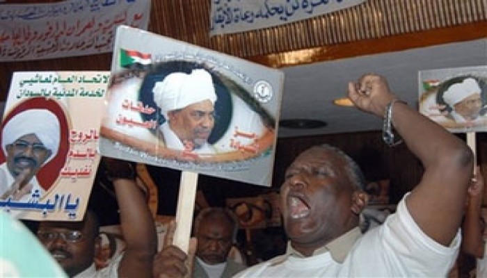 مشعل يؤكد للبشير تضامن الشعب الفلسطيني مع السودان