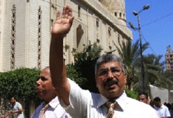 محمود عوض: اعتقلوا كل أنصاري في الجمرك والمنشية