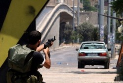 تجدد الاشتباكات في أحياء طرابلس بلبنان