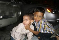 غيرة الأطفال.. اللعب بالنار