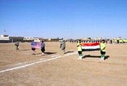 الاحتلال الأمريكي يُجنِّد عراقيين من خلال كرة القدم!!