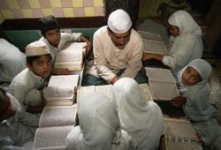 سمية مشهور تكتب عن: الإجازة الصيفية وتحفيظ الأبناءِ القرآنَ