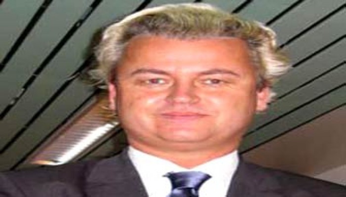 صاحب "فتنة" يُسوِّق للفيلم في الدنمارك