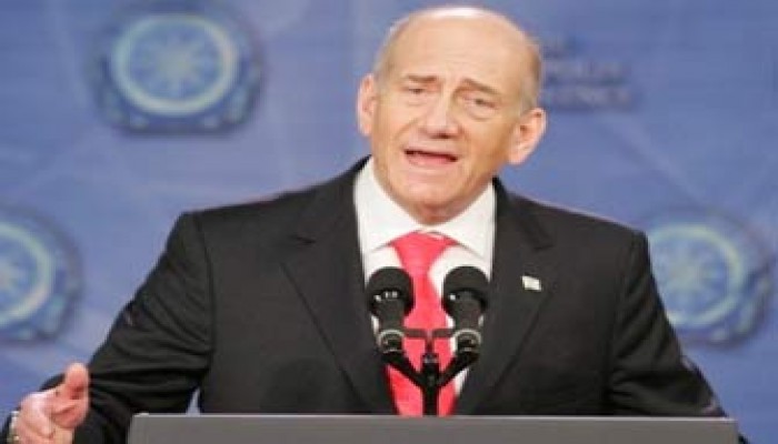 أولمرت يرفض المبادرة المصرية للتهدئة ويشترط الإفراج عن شاليط