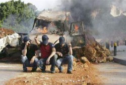 الاضطرابات تجتاح لبنان وحزب الله يضغط على الحكومة