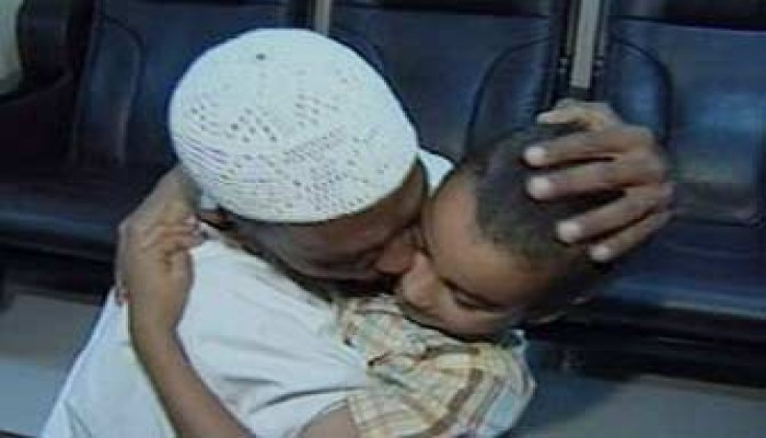 البنتاجون يلاحق "سامي الحاج" بتهمة ادعاء المرض!