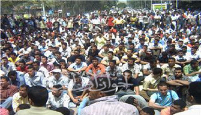 مظاهرات الغضب تعمُّ جامعات مصر رفضًا لأحكام العسكرية