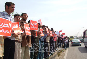 خبراء الاقتصاد: أحكام "العسكرية" طعنة في ظهر الاستثمار