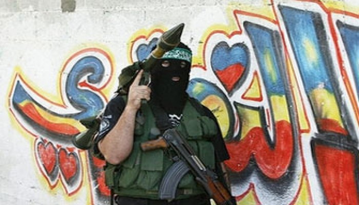 كتائب القسام تقنص جنديًّا صهيونيًّا وتقصف تجمعًا للدبابات بخان يونس