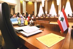 خبراء: قمة "نصف القادة" عمقت الشرخ العربي