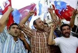 الدستورية التركية توافق على نظر دعوى حظر "العدالة والتنمية"